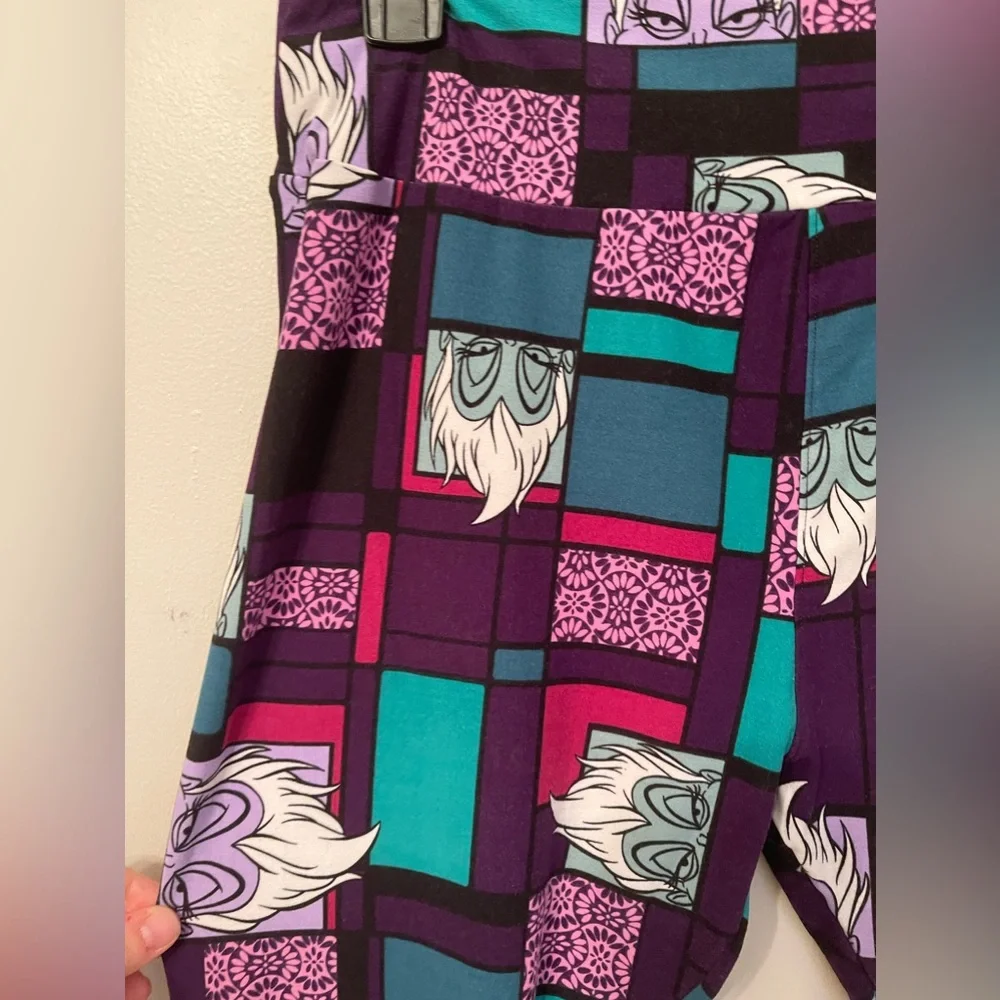 Lularoe Disneys Ursula from The Little Mermaid Leggings - Picture 4 of 6